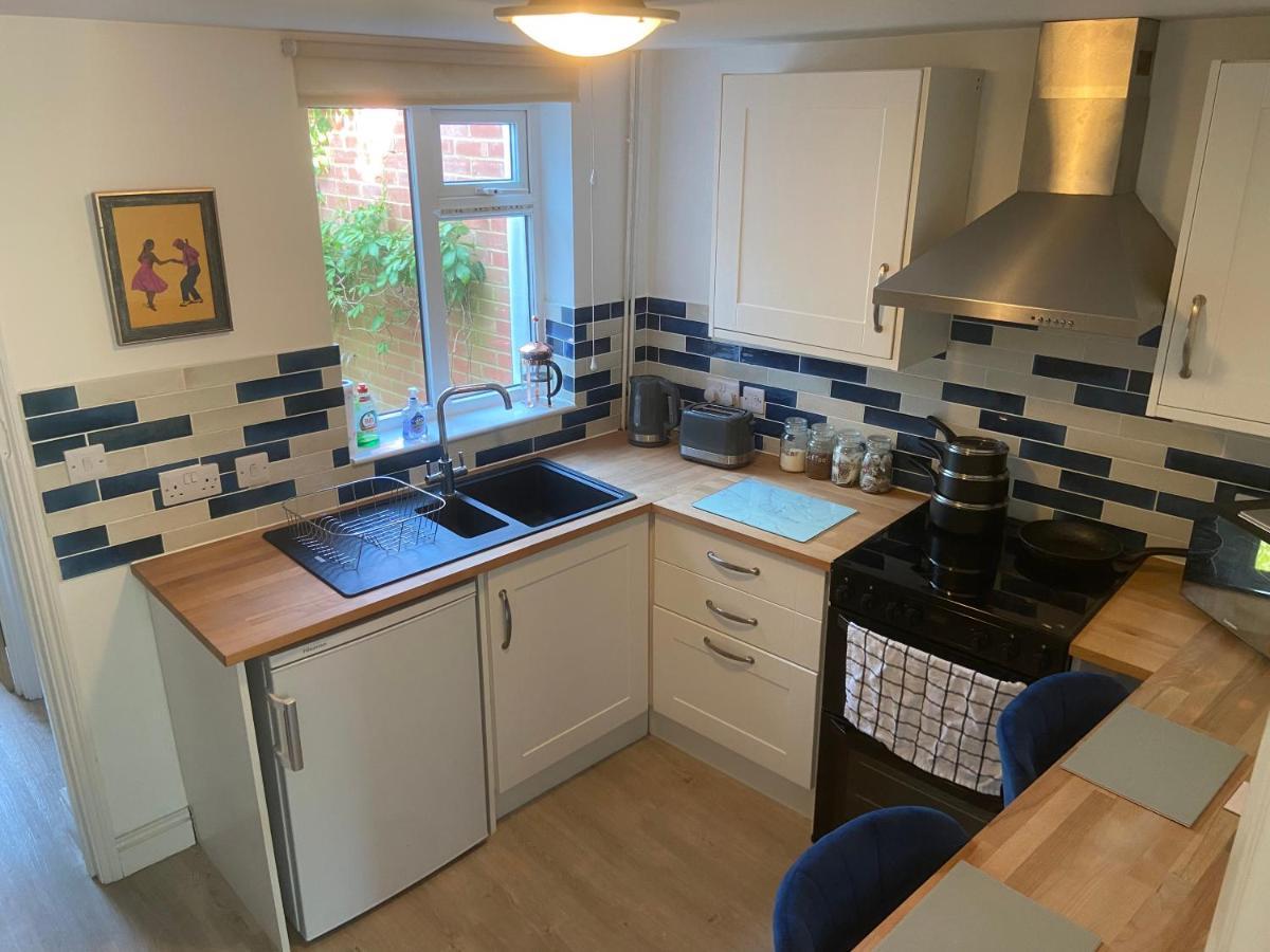 Woodbridge - Cosy Little 2-Bed Cottage Bagian luar foto