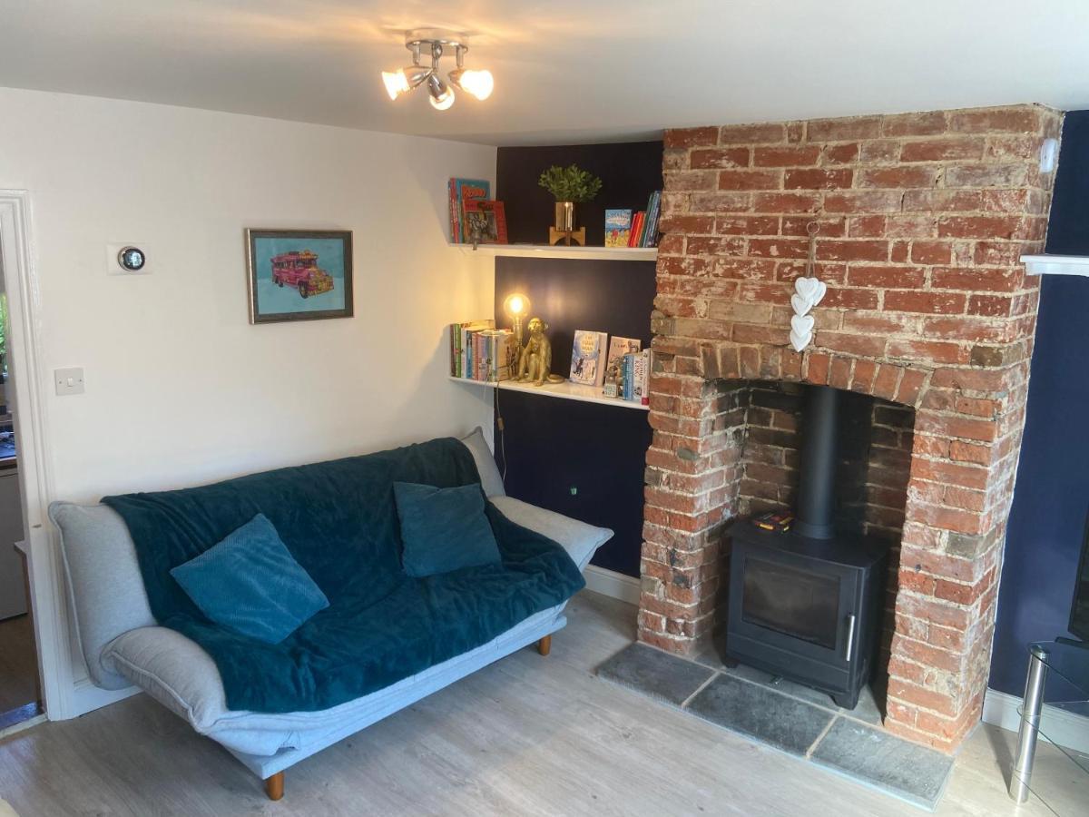 Woodbridge - Cosy Little 2-Bed Cottage Bagian luar foto