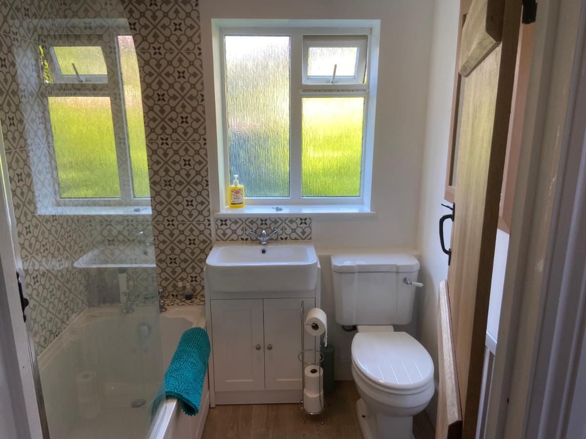 Woodbridge - Cosy Little 2-Bed Cottage Bagian luar foto